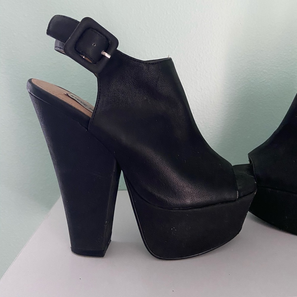 Steve Madden heels